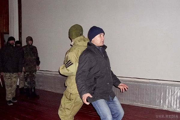 Карта АТО станом на 21 грудня. Ситуація на сході країни (карта АТО) станом на 12:00 21 грудня 2015 року за даними РНБО України.