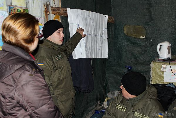 Карта АТО станом на 21 грудня. Ситуація на сході країни (карта АТО) станом на 12:00 21 грудня 2015 року за даними РНБО України.