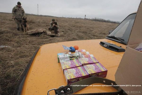 Карта АТО станом на 23 грудня. Ситуація на сході країни (карта АТО) станом на 12:00 23 грудня 2015 року за даними РНБО України.