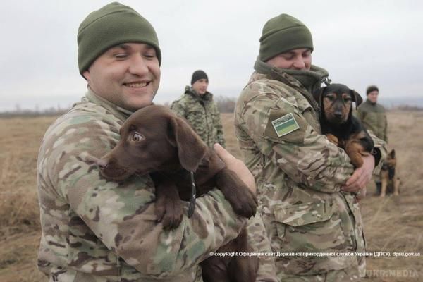Карта АТО станом на 23 грудня. Ситуація на сході країни (карта АТО) станом на 12:00 23 грудня 2015 року за даними РНБО України.