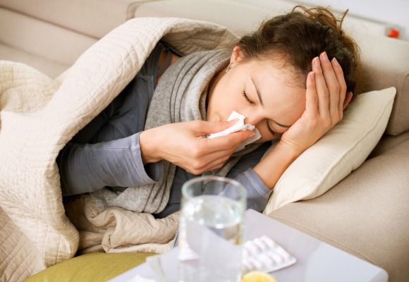 Небезпека поруч: За 7 днів вірус грипу убив трьох жителів України. Переважна більшість хворих - діти віком до 17 років.