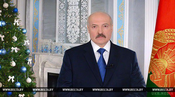 Лукашенко розповів про катастрофу світопорядку і новому переділі світу. Білоруський голова підкреслив, що свою країну він береже від смути.