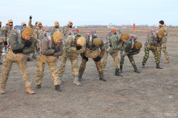 Карта АТО станом на 01 січня. Ситуація на сході країни (карта АТО) станом на 12:00 01 січня 2016 року за даними РНБО України.