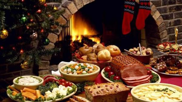Ідеї для різдвяного столу: що їдять на Різдво в різних країнах світу. Кулінарні традиції в різних країнах світу відрізняються іноді зовсім радикально у зв'язку з кліматом, звичками і елементарною відмінністю в наявності тих чи інших продуктів. 