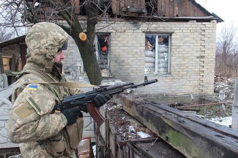 За минулу добу гібридна армія РФ 51 разів атакувала позиції ЗСУ. Бойовики обстрілювали околиці Донецька і провокували ЗСУ на відкриття вогню біля Горлівки.
