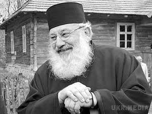 Війну на Донбасі можна було б закінчити. Але хтось цього не бажає. Колишній предстоятель УГКЦ, архиєпископ, кардинал Любомир Гузар вважає, що війна на Донеччині триває, тому що хтось не хоче миру. 