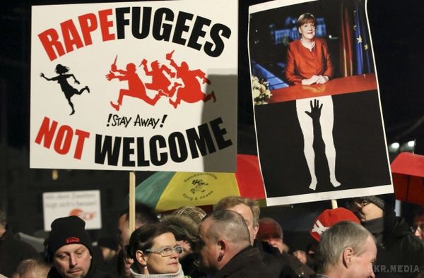 Проти мігрантів німці виходять на масштабні акції протесту проти мігрантів. Декілька тисяч людей взяли участь у марші проти мігрантів, що відбувся 11 січня в німецькому Лейпцигу з ініціативи антиісламського руху Pegida