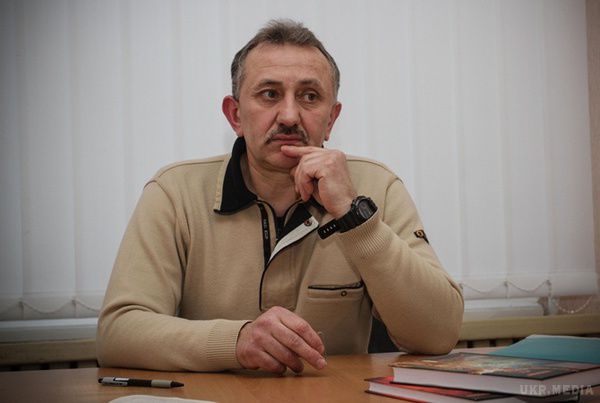 Львівський суддя-колядник Зварич вийшов на свободу. Нібито його відпустили по "закону Савченко".