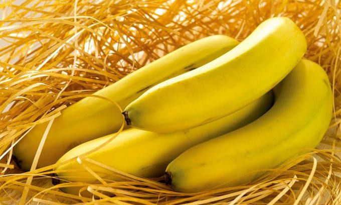 Україна на 32% зменшила імпорт бананів. У 2015 році Україна імпортувала 145,8 тис. тонн бананів та плантайнів на загальну суму 123,6 млн дол.