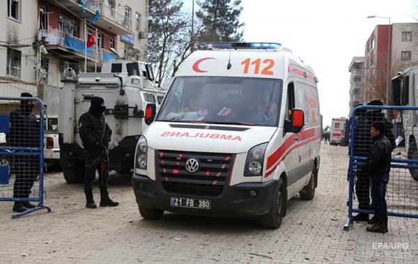 Нова атака курдів у Туреччині: троє поліцейських загинули. Четверо поранених поліцейських ще залишаються на лікарняних ліжках.