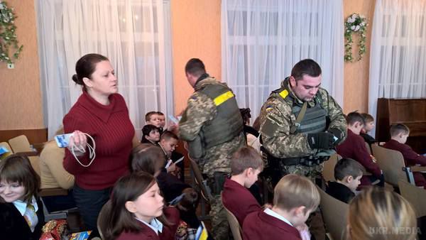 Карта АТО станом на 18 січня. Ситуація на сході країни (карта АТО) станом на 12:00 18 січня 2016 року за даними РНБО України.
