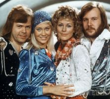 ABBA зберуться для відкриття нового проекту (відео). Шведський квартет ABBA знову зібрався і готується до відкриття нового проекту. 