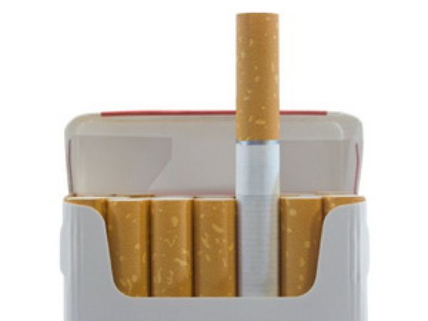 З 1 березня пачка сигарет може коштувати мінімум 17 гривень, - експерт. Найближчим часом Кабінет Міністрів відповідно до повноважень, які надала Верховна Рада, поряд з максимальними роздрібними цінами може ввести правило установки мінімальних роздрібних ціни на сигарети.