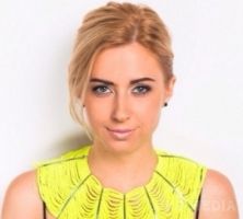 Тоня Матвієнко здивувала вибором імені для дочки (ФОТО). Українська співачка Тоня Матвієнко , яка 15 січня стала мамою вдруге, розповіла, як назвала дівчинку від Арсена Мірзояна .