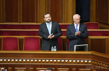 В ЄС скасували частину санкцій проти оточення Януковича: чому це сталося і що далі. Втікачі українські екс-чиновники з оточення Януковича поступово домагаються скасування введених проти них санкцій.