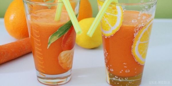 Цілющі напої на основі моркви захистять від застуди. Зараз саме час зміцнити імунітет, щоб не застудитися, коли похолодає.