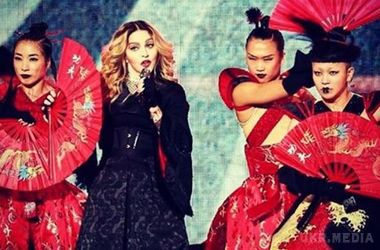 Мадонна виявилася в центрі скандалу через прапор Тайваню. Китайські користувачі інтернету різко розкритикували американську співачку Мадонну за прапор Тайваню.