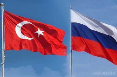 Остаточно розірвати дружбу з Туреччиною запропонували у Держдумі Росії. Комуністи хочуть домінувати майже 100-річний договір про дружбу і братерство між Москвою і Анкарою.