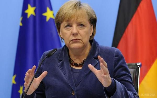 Канцлер Німеччини Ангела Меркель заявила, що вона "в жаху" від дій РФ в Сирії. Меркель закликала всі сторони конфлікту в Сирії дотримуватися резолюцію Радбезу ООН