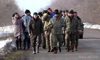 Скандал в армії. Муженко особисто перевірить, як живуть бійці 53-ї ОМБР - Генштаб. За словами прес-офіцера Генштабу Антона Мироновича, завтра на полігон " Широкий Лан особисто відправитися начальник ГШУ Віктор Муженко