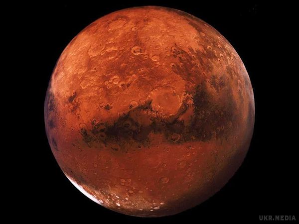 Живе озеро на Марсі. Вчені показали знімки потенційно живого озера на Марсі