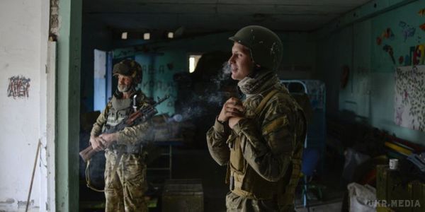 Бойовики більше півсотні разів обстріляли позиції сил АТО - штаб АТО. За минулу добу проросійські найманці 53 рази відкривали вогонь по опорним пунктам сил АТО на Донбасі.