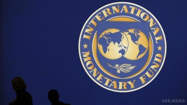 МВФ залишається у програмі співробітництва з Україною - представник Фонду. Відзначається, що МВФ має ряд моментів, на які він звернув увагу української влади.