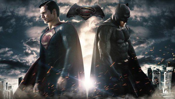 Фінальний трейлер "Бетмена проти Супермена". Фільм вийде на екрани 25 березня 2016 року.