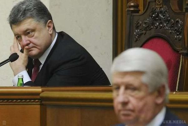 Порошенко попросив Раду звільнити Шокіна. Президент попросив Верховну Раду усунути генерального прокурора Віктора Шокіна від його посади. 