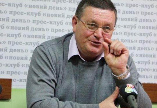 Ще один нардеп БПП оголосив себе опозиціонером. Народний депутат-мажоритарник Олександр Сугоняко написав заяву про вихід із фракції БПП