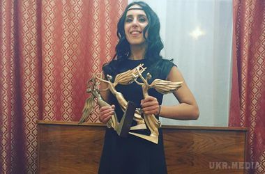 Музична нагорода YUNA-Джамала здолала в 4 номінаціях (фото). У Києві відбулася національна музична церемонія нагородження – "YUNA-2016". 