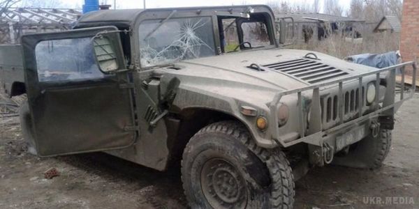 Прес-секретар МВС показав фото наслідків обстрілу мобільної групи на Луганщині. Їх виклав на своїй сторінці у Facebook прес-секретар Міністерства внутрішніх справ України Артем Шевченко.