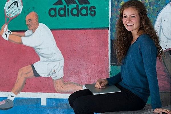Наймолодшим мільярдером в світі стала  19-річна дівчина з Норвегії (фото). Норвезька наїзниця Олександра Андресен, яка недавно закінчила середню школу, стала однією з найбагатших молодих дівчат світу за версією журналу Forbes.