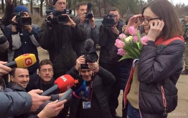 Журналістку Варфоломеєву працевлаштували на "1+1" (відео). Дівчина приступить до роботи на новому місці, як тільки відновить свої сили.