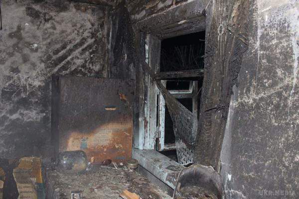 На Житомирщині згорів будинок депутата. Підпал він пов'язує зі своєю політичною та журналістською діяльністю.