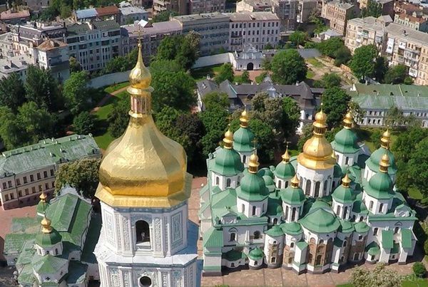 7 важливих питань про Великий піст. Триватиме він до 30 квітня. Як правильно постити? Чи можна в ці дні відзначати ювілеї, відвідувати концерти?