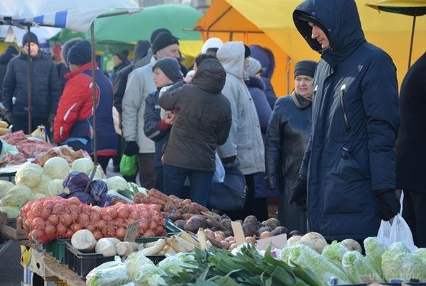 Ярмарок. У Києві під відкритим небом будуть торгувати недорогими продуктами. Ярмарки у столиці вже стали певною традицією. 