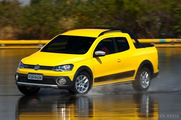 Volkswagen готує оновлену версію пікапа Saveiro. Німецький автогігант Volkswagen готується вже найближчим часом представити оновлену модифікацію свого пікапа Saveiro, який в останній раз був модернізований ще в 2014 році.
