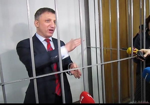 Доктору Пі скасували вирок. Вищий спеціалізований суд України скасував вирок Андрію Слюсарчуку, відомому як "Доктор Пі".