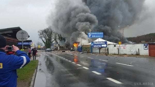 Вибух стався на кордоні Німеччини і Польщі прогримів вибух, є жертви (фото, відео).  Біля магазину піротехніки в німецькому містечку Хоенвутцен на кордоні з Польщею.