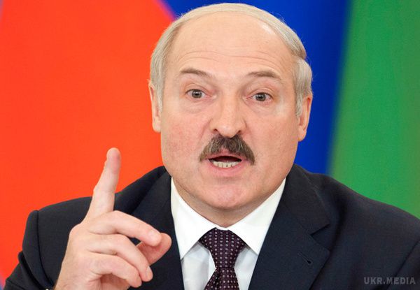 Олександр Лукашенко нагадав, що «м'ясорубку» на Донбасі припинять лише США.  Лукашенко вкотре заявив, що ситуація на українському Донбасі може бути вирішена лише за допомогою США. 