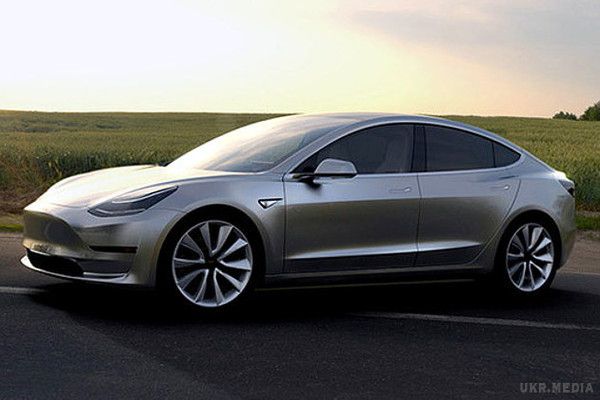 Tesla Model 3 представлений офіційно (ФОТО, ВІДЕО). Покупці новинки на весь час її експлуатації зможуть забути про всі витрати на бензин.
