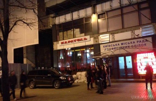 Кличко попросив поліцію розібратися з кафе "Каратель" на Майдані. В Будинку профспілок необхідно зробити музей, та як воно "було серцем Майдану".