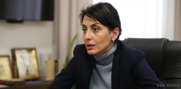 "Я влаштую пекло тим силам, які займаються реваншем", - Деканоїдзе. Незважаючи на рішення комісії з переатестації, яка вирішила, що Григорій Мамка не відповідає займаній посаді, сам фігурант справи з цим не погоджується, у зв'язку з чим подав до суду і поновився на посаді.