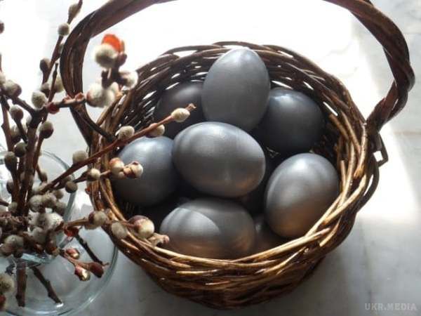 Великдень 2016: прості способи зробити натуральні барвники для яєць. Пасхальні яйця можна забарвити дуже красиво, використовуючи тільки натуральні барвники. 