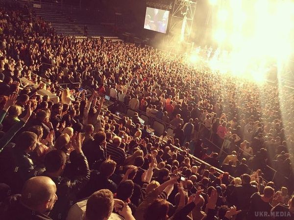 Доп***елся: у Бєлгороді Шнура оштрафували за мат на концерті. Відомого російського музиканта, фронтмен скандальної групи "Ленінград" Сергія Шнурова оштрафували за мат на концерті в Бєлгороді, який відбувся напередодні, 20 квітня.