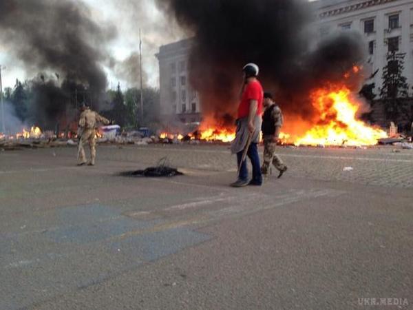 «2 травня» в Одесі може повторитися на День Перемоги з-за навали георгіївських стрічок – експерти. На думку експертів, ситуація в Одесі може бути дестабілізована 9 травня із-за пристрасті проросійських активістів до георгіївським стрічкам.