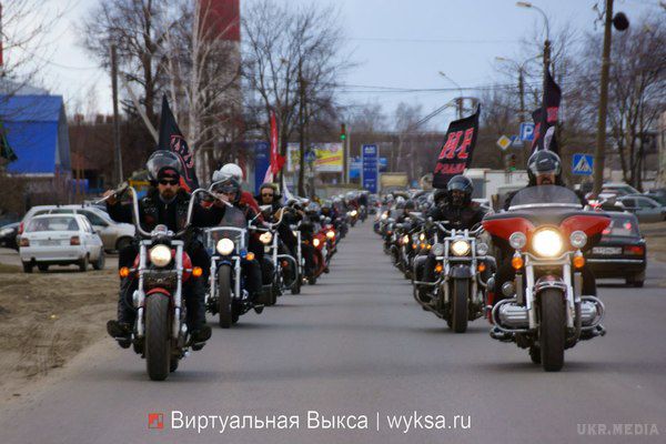 Польща знову відмовить у в'їзді байкерам Путіна. Російське МЗС вважає, що таким чином в Польщі знущаються над пам'яттю загиблих у боротьбі з фашизмом.
