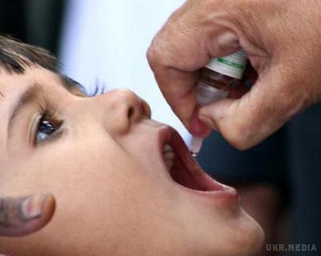 Україна переходить на нову вакцину проти поліомієліту. 155 держав, включаючи Україну, з 1 травня переходять на нову вакцину проти поліомієліту