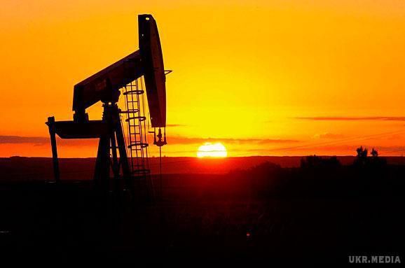 Ціна на нафту Brent впала нижче за $44,5. Станом на 20.00 4 травня нафту еталонної марки Brent опустилася в ціні нижче $44,5 за барель.